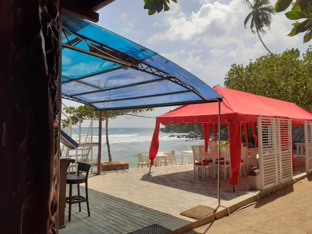 Coral Beach Hotel