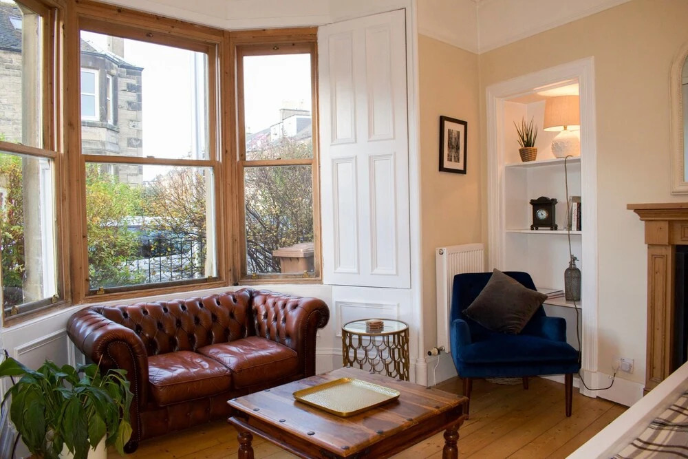 Spacious 3 Bedroom Home With Garden Edinburgh