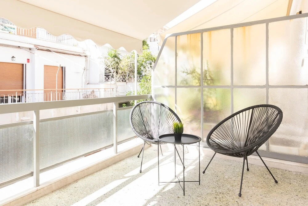 Petite 1BR Apartment in Exarchia