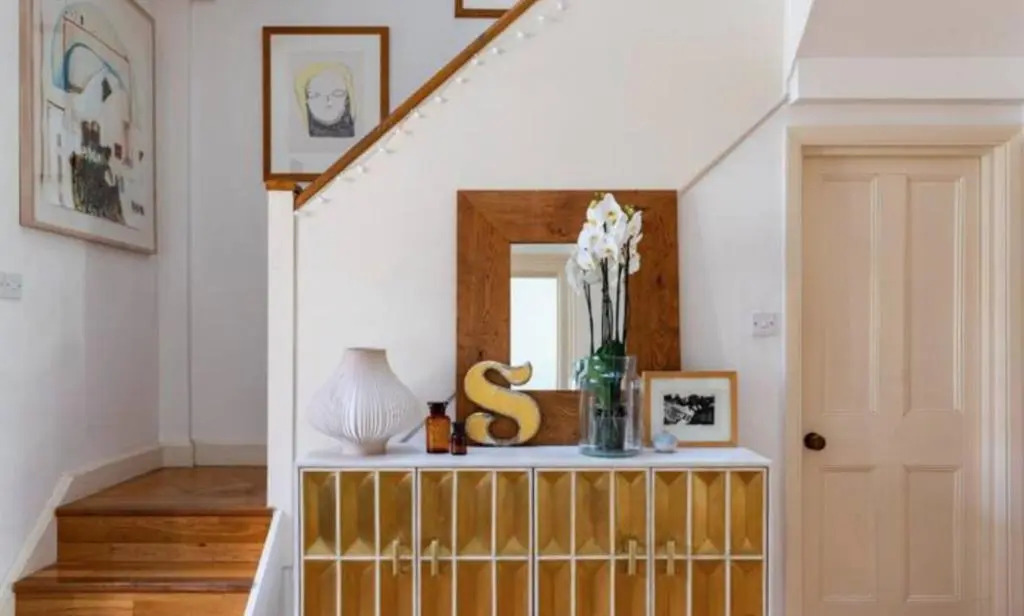Stunning 5 bed house with private garden