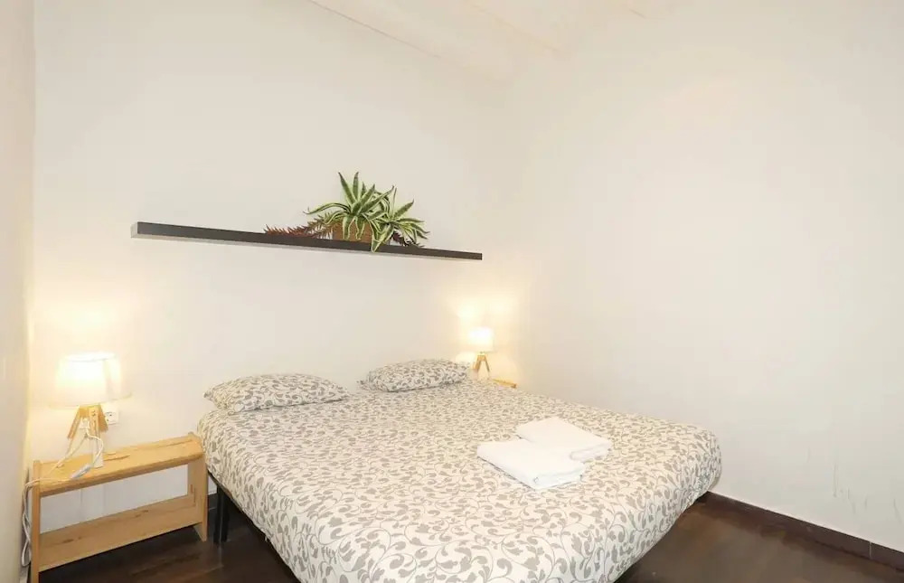 Interior Apt Center 42 El Born