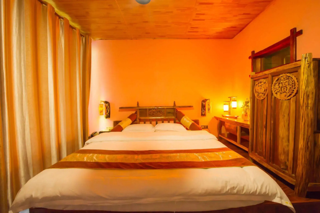 Yangshuo Scenic Mountain Retreat