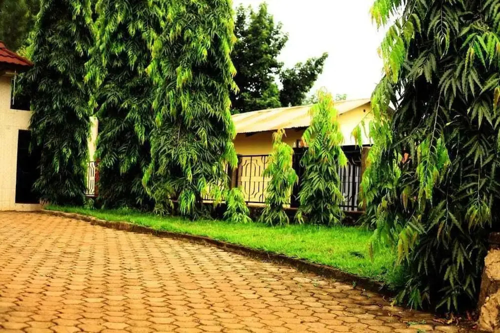 West East Lodge