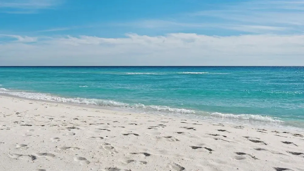 Spacious 4BR With 2 Master Suites, Golf Cart, .3 Miles to Beach - Sleeps 15