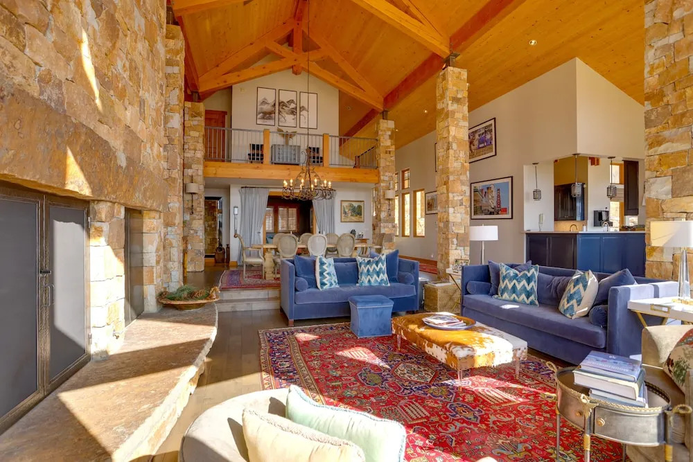 Telluride Mountain Chalet w/ Gym, Hot Tub & Views!