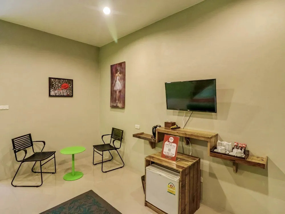 Nida Rooms Turquoise Saiyuan Naiharn