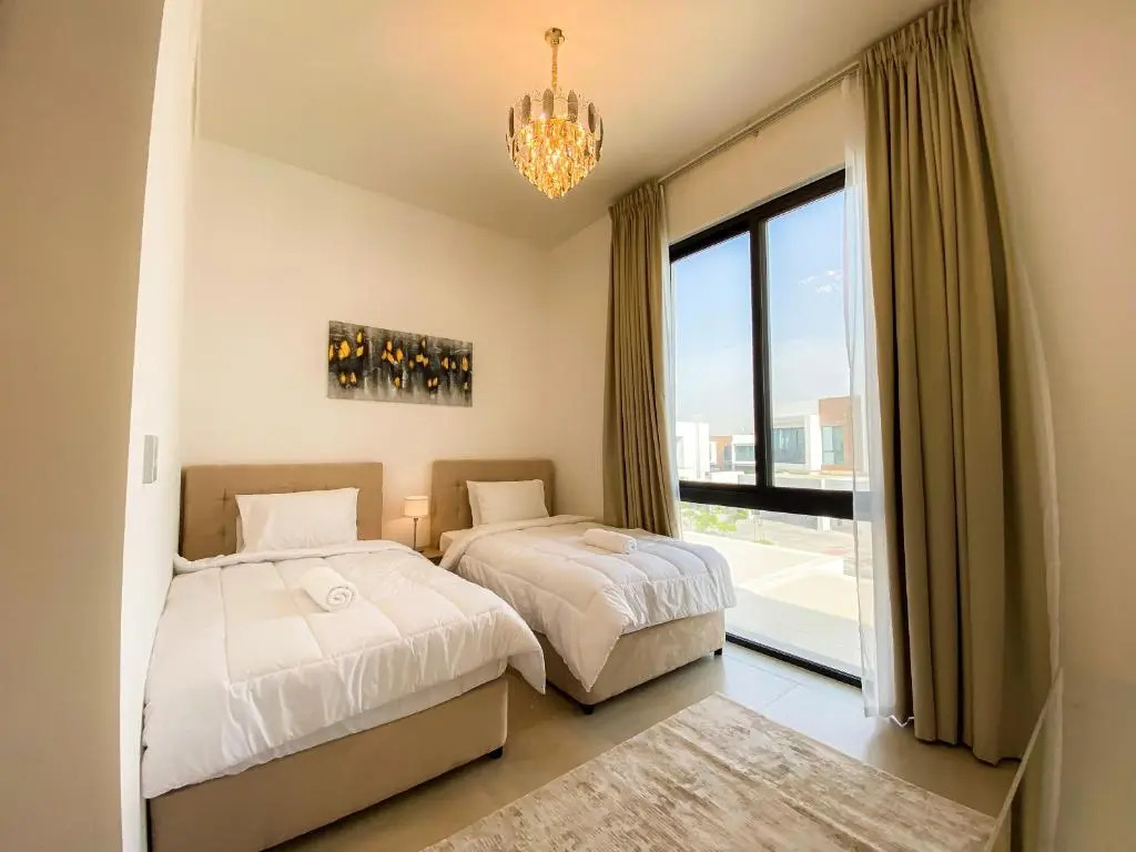 RH- 4BR spacious Private Pool Villa near Beach, Resort in RAK