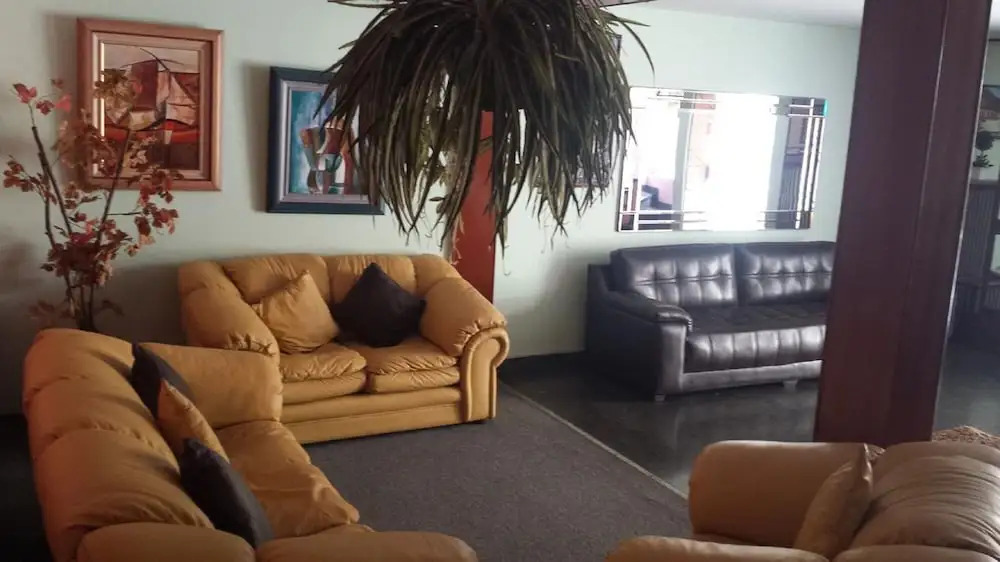 Hostal Loanka