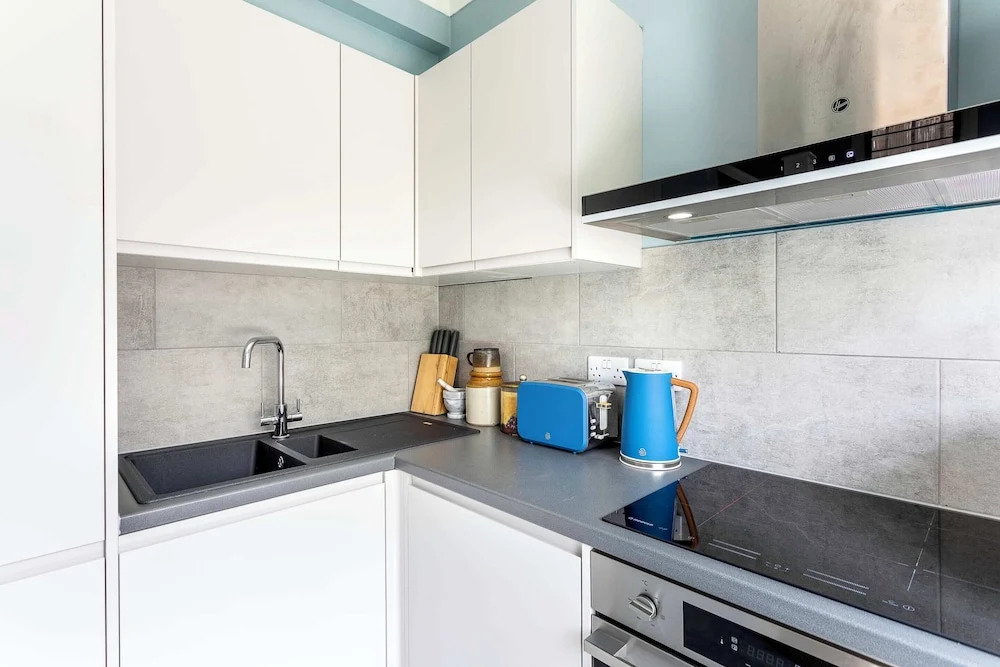 Cosy North Kensington Flat