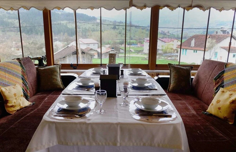 Sarimese Hotel