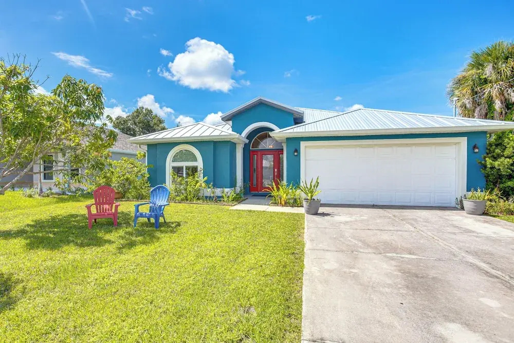 Golf & Hike: Family Home in Rotonda West!