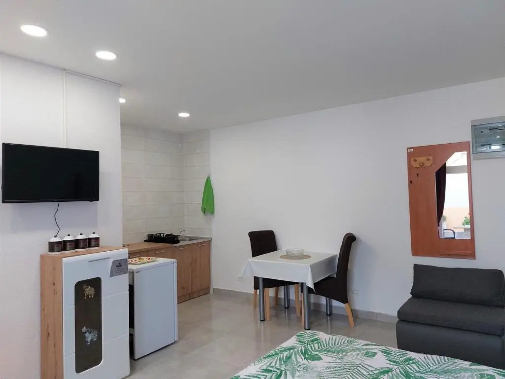 AMORE house with apartment