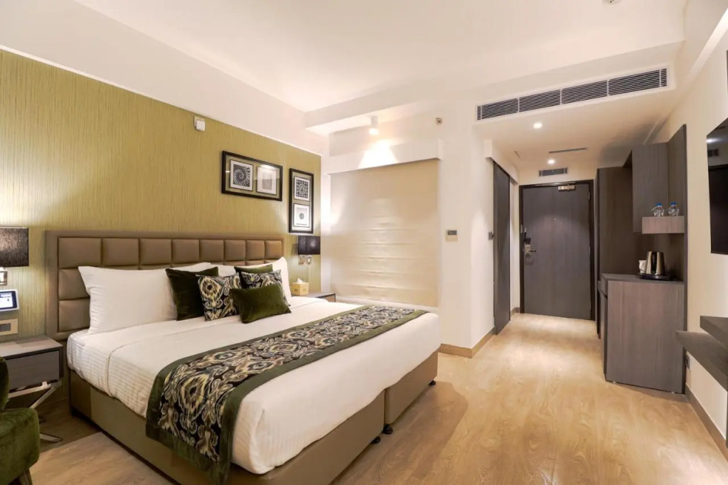 AIR by Ahuja Residences