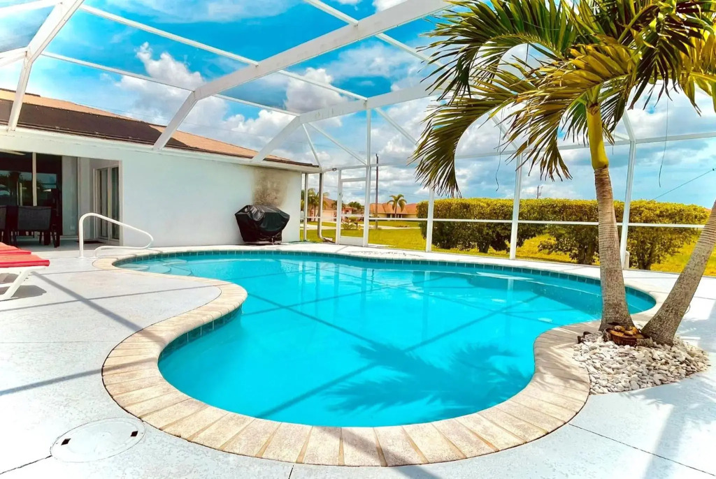 NEW! Villa Waterview