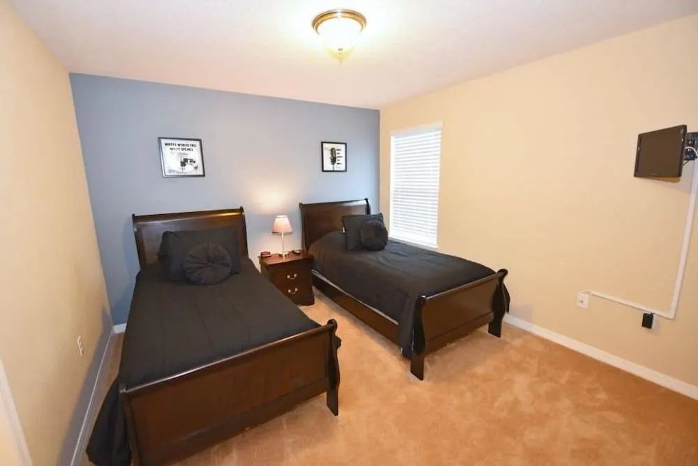 1174 Cypress House 6 Bedroom by Florida Star