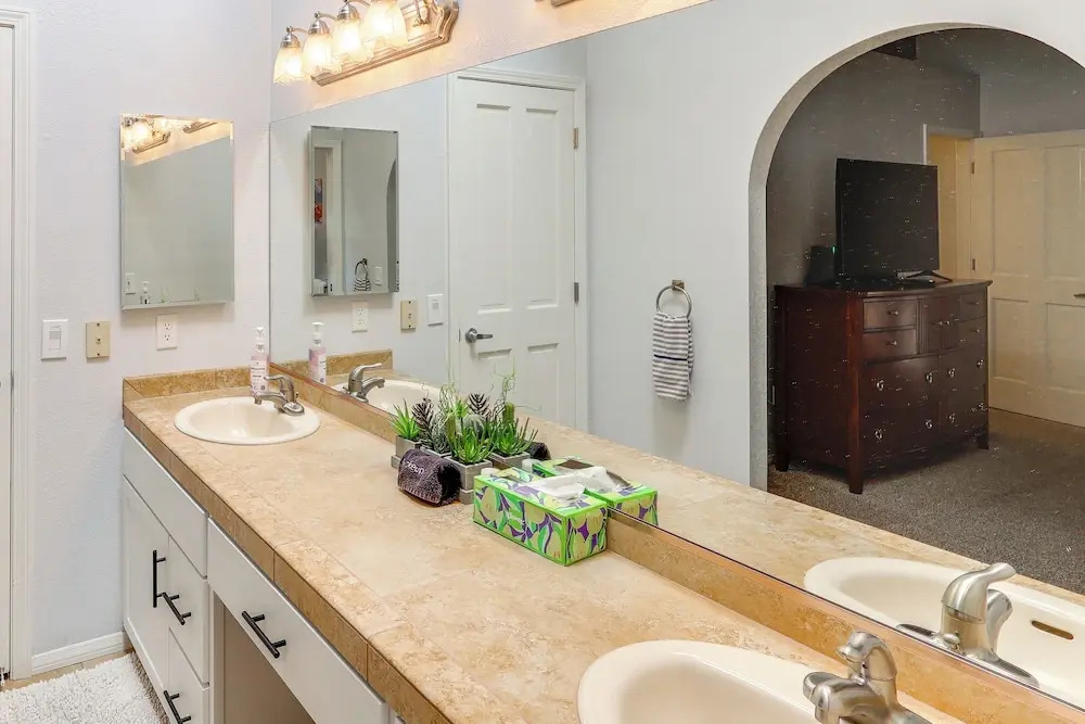 Lake Havasu Home - 2 Mi From Main Launch Ramp!