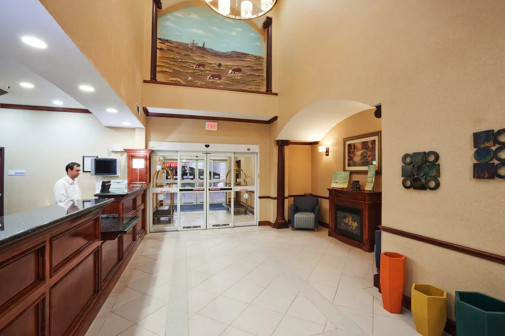 Holiday Inn Express Hotel & Suites Woodward Hwy 270 by IHG