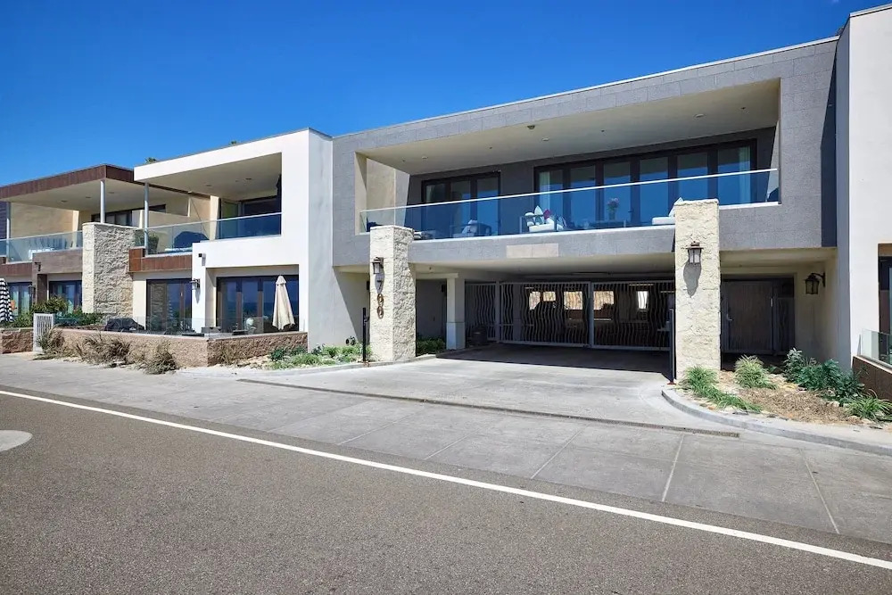 700-104 Water Front Condo w AC!