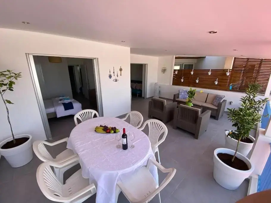 Casa Azzuro - Luxurious Modern Apartment Kapparis