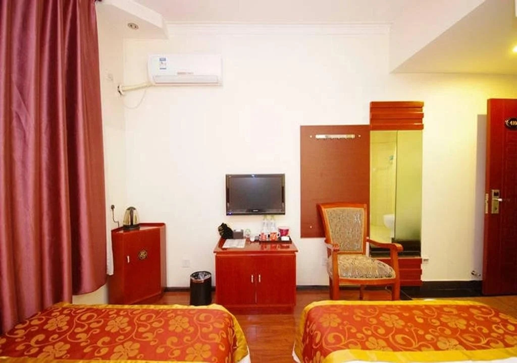 Long Teng Business Hotel