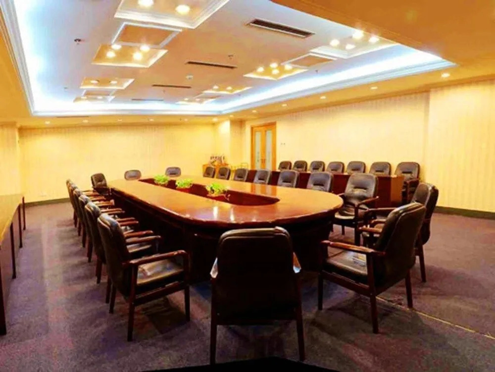 Xinmao Tiancai Hotel