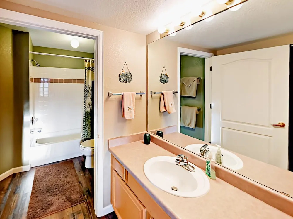 1395 Morgan Ct Condo Unit 702