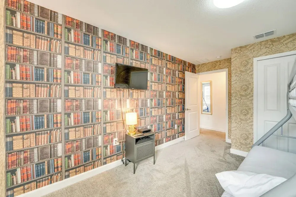 Near Disney Parks: Home w/ Pool in Davenport!