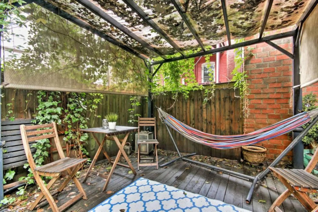 ✦ Entire Home Near U St ✦ 2 Units // Free Parking