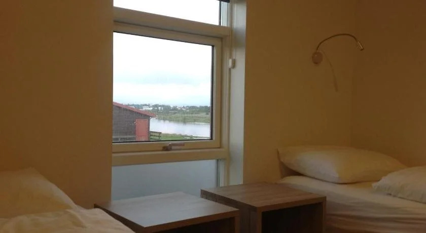 River Hotel
