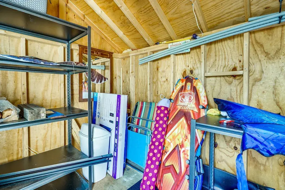 New Jersey Abode - Near Theme Parks, Walk to Beach
