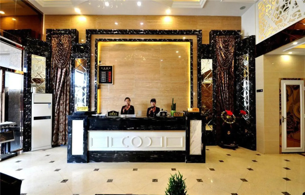 Xiangbin Holiday Hotel