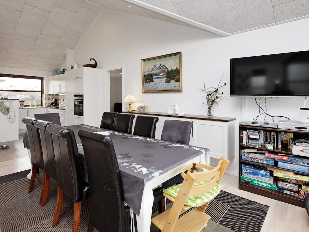 8 Person Holiday Home in Hirtshals