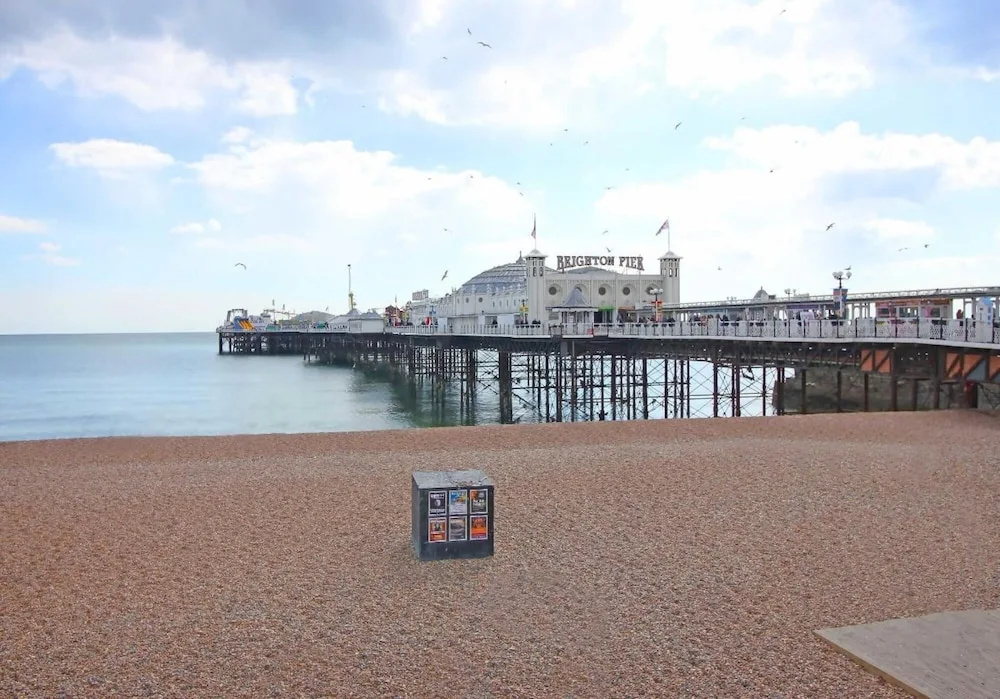 Beside the Seaside Apartment - Sleeps 2 to 4 Guests - Fast Wifi