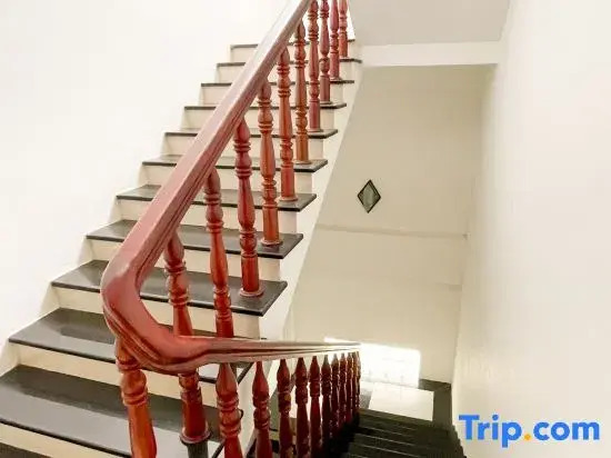 Phuong Thuy Hotel