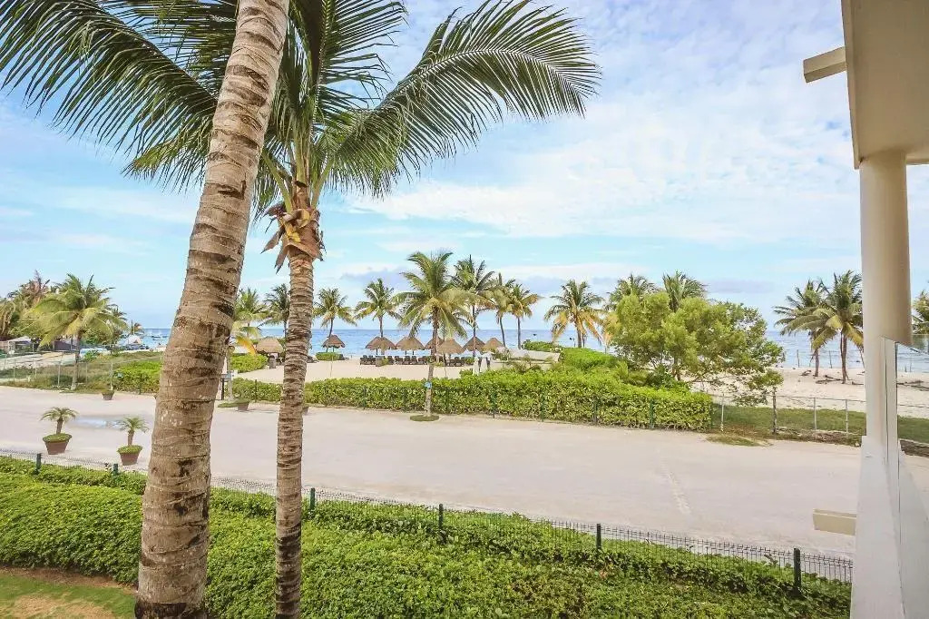 Ocean View Condo - 2 Bedrooms - at The Elements Condos - Castillo de Arena