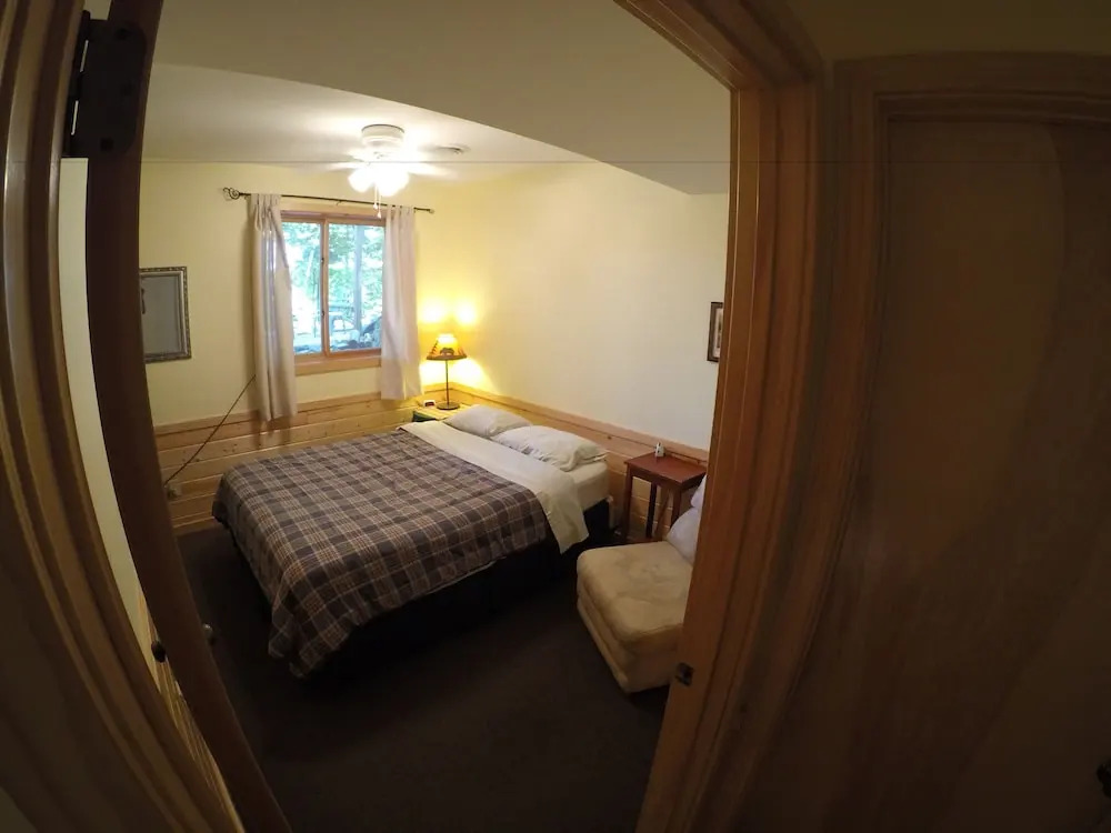 Timber Bay Resort