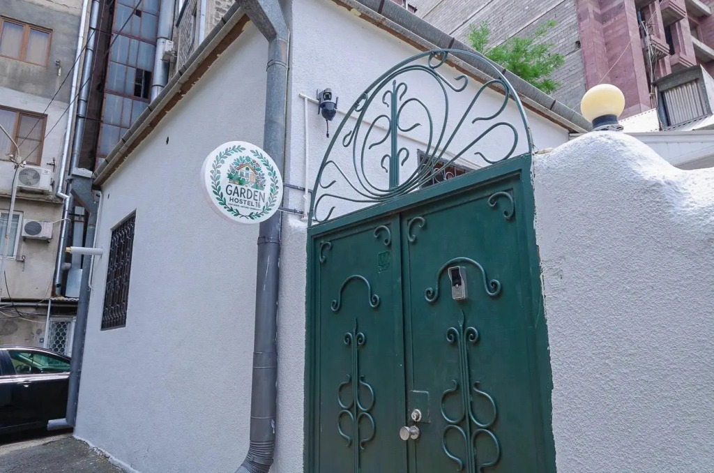 Garden Hostel16