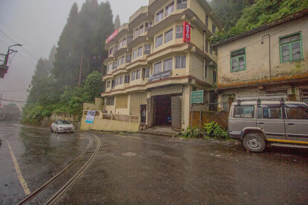 Hotel Hill Grand Himalaya
