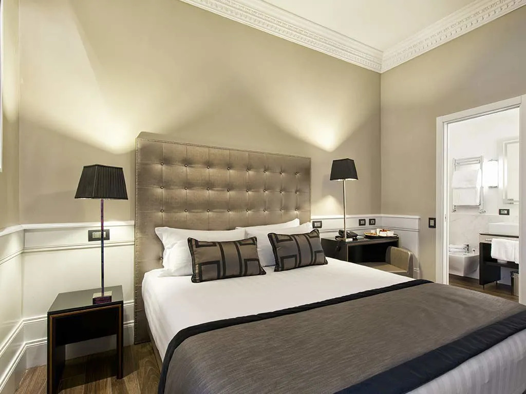 The Independent Suites