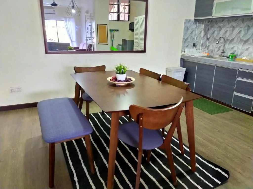 Omar's Place 3