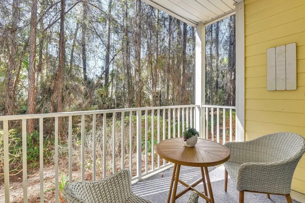 Community Outdoor Pool: Miramar Beach Condo!