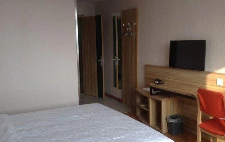 Eaka 365 Hotel Cangzhou West Xinhua Road Branch
