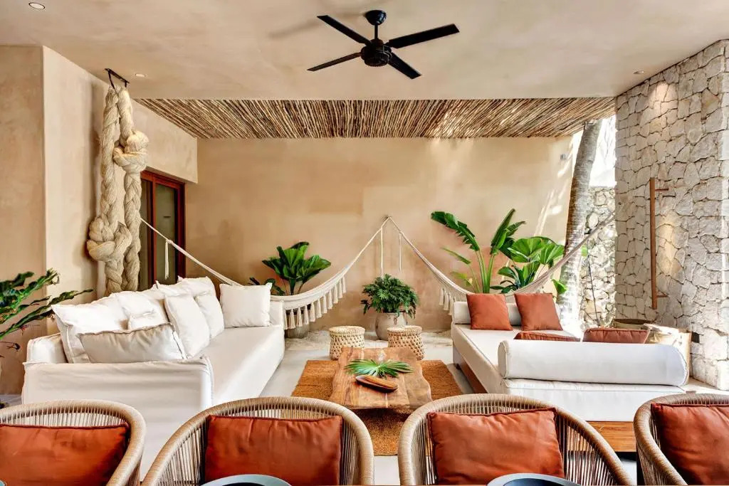 Privada Soliman Bay villa pets welcome