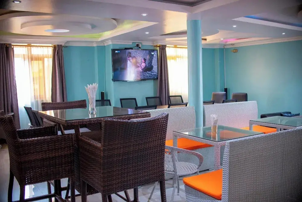 DHE Jomels Hotel