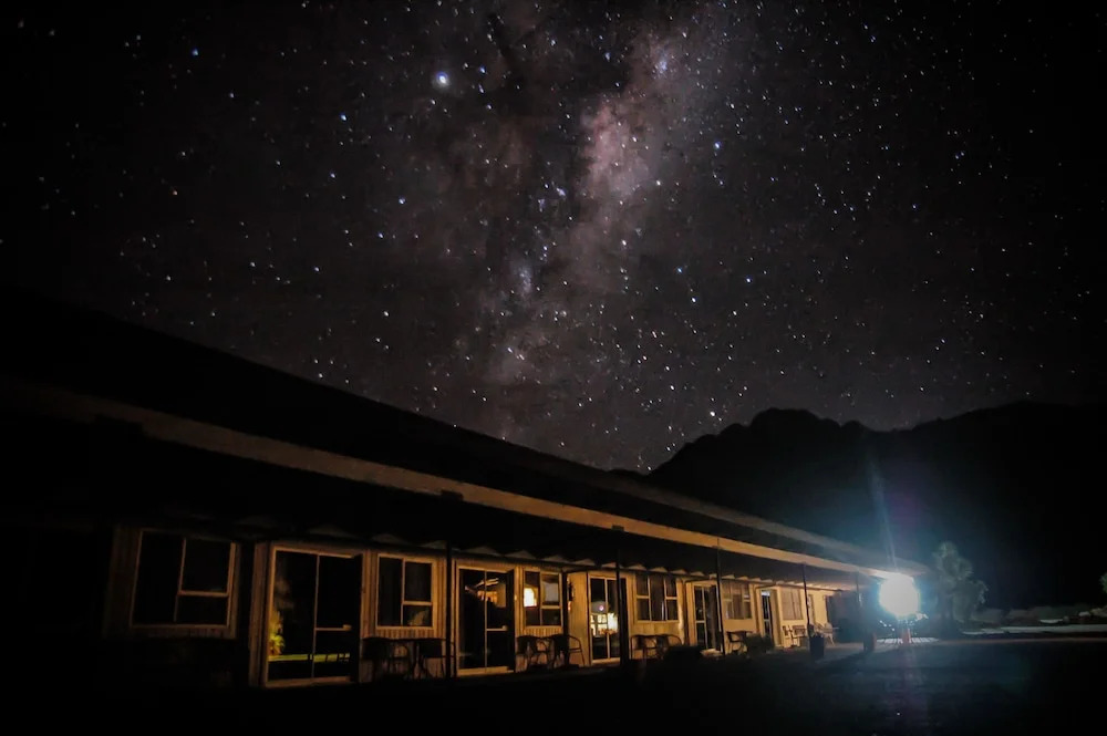 Glacier View Motel