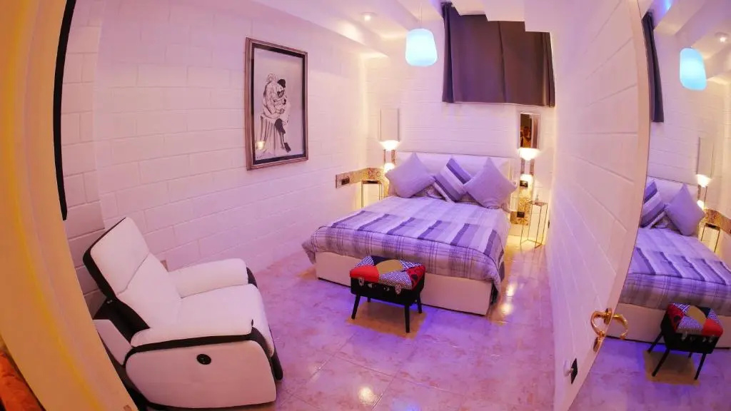 GianLuis Luxury Suites