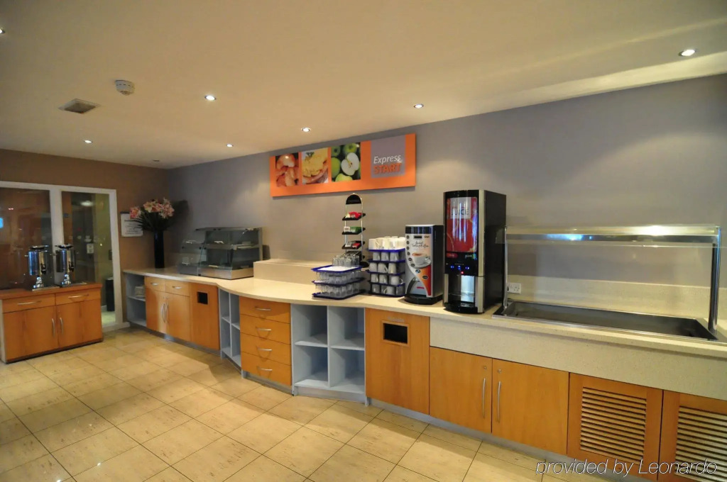 Holiday Inn Express Park Royal by IHG