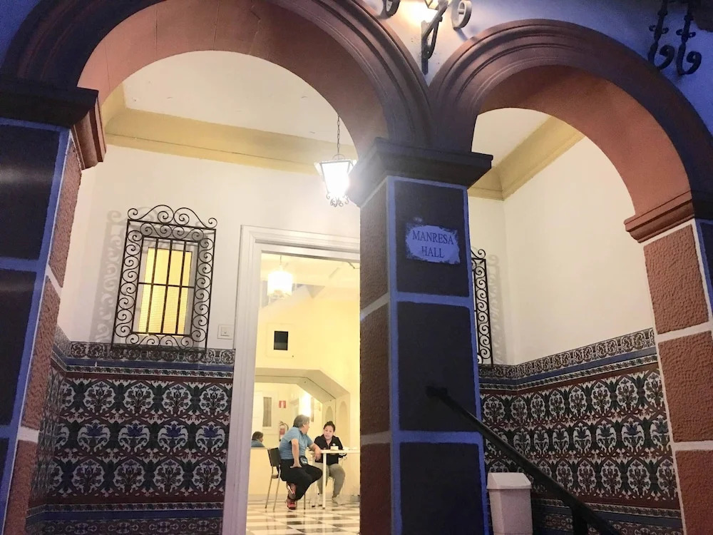 Villa Laurene Hostel