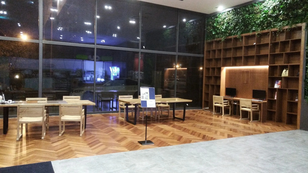 JK Blossom Hotel