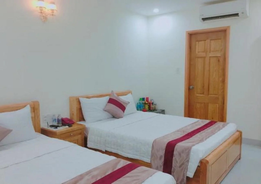 Hung Binh Hotel